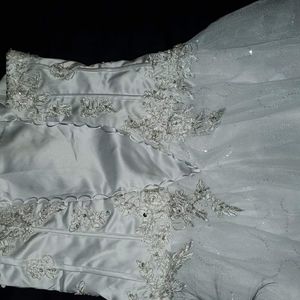 White wedding Dress size 8